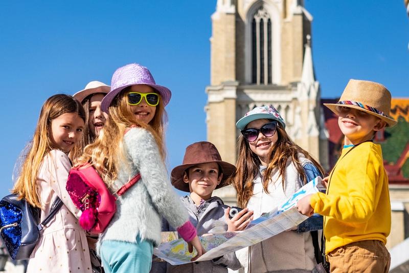 Odkryj zalety wycieczek z biurem podróży – dlaczego warto zaufać profesjonalistom?