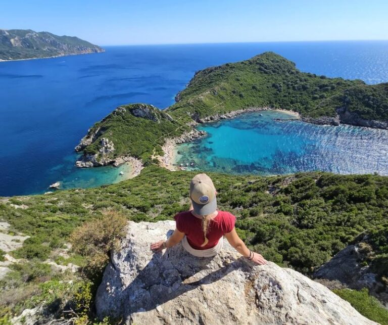 Co nas zaskoczy w podróży do Grecji? Odkryj nieznane skarby tego kraju!