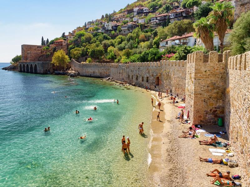 Odkryj sprawdzone sposoby, jak zaoszczędzić na podróżowaniu i cieszyć się przygodami