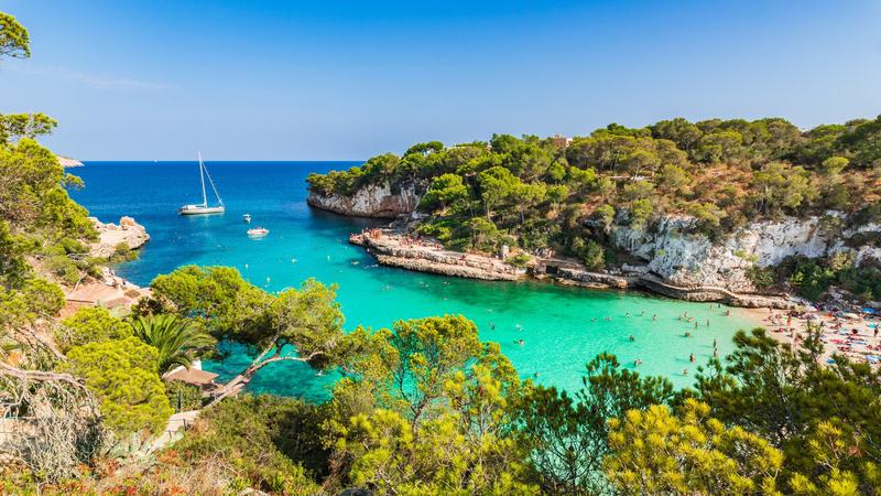 Czas lotu z Polski na Majorkę