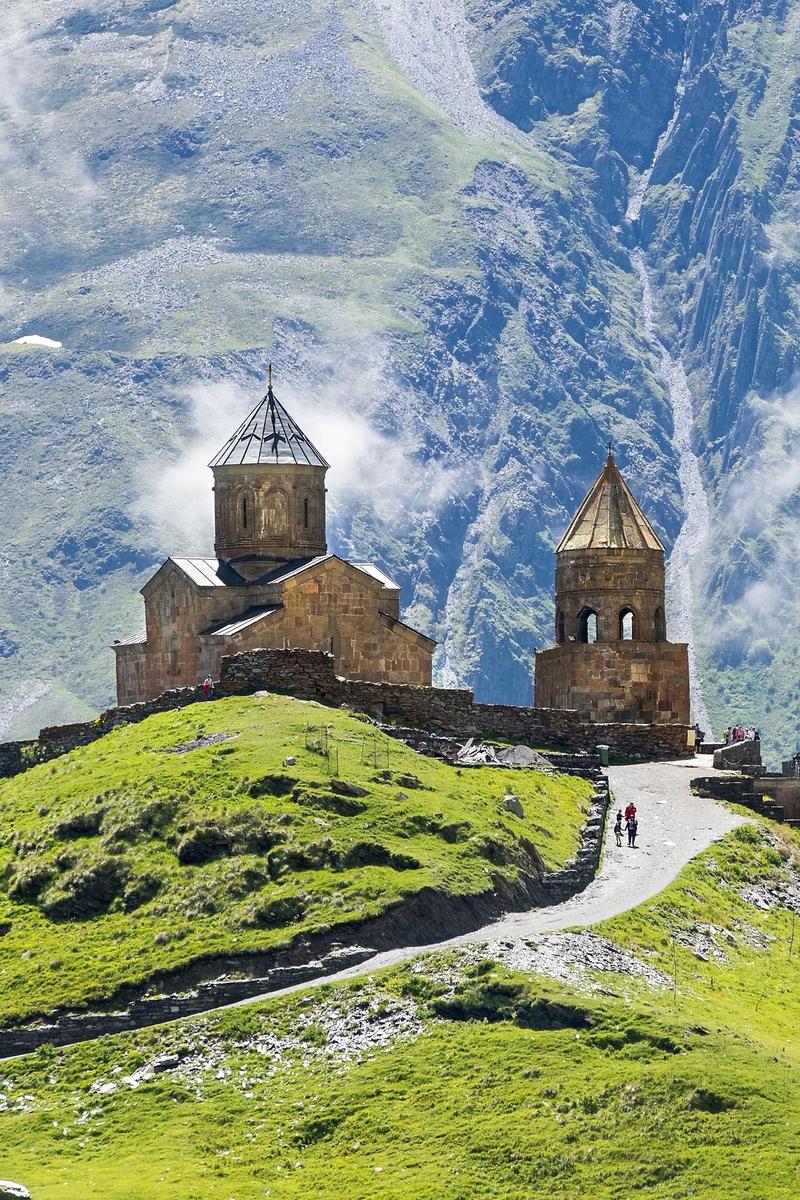 Trasy lotnicze z polskich miast do Gruzji