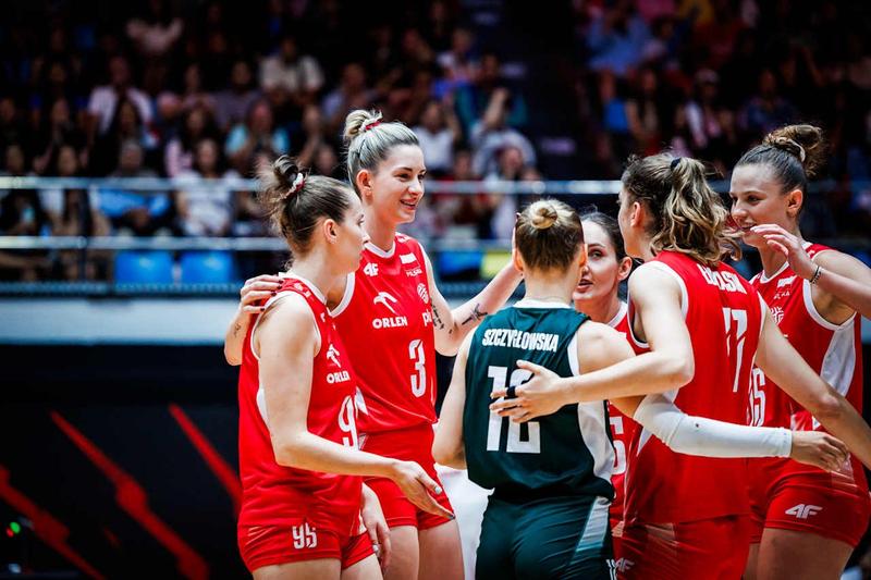 Czas lotu i przesiadek