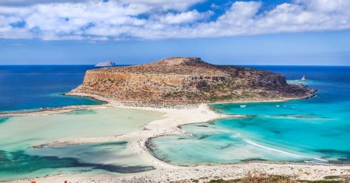 Czas lotu z polskich miast na Kretę