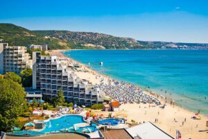 Najważniejsze rzeczy do zabrania na wyjazd do Bułgarii – sprawdź naszą listę!