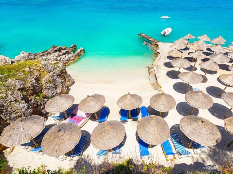 Malediwy w 2023 roku: Przewodnik po aktualnych cenach wakacji, jedzenia, transportu i usług