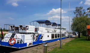 Rejsy turystyczne ze Szczecina statkiem Sedina